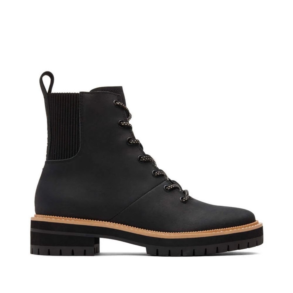 Frankie Black Water Resistant Lace-Up Boot size 8